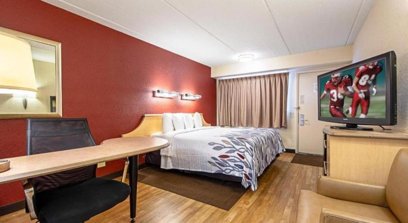Red Roof - Orange Park Hotel 2*